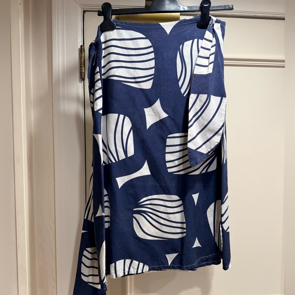 Lesly Evers wrap skirt L mid leaf pattern baby cotton